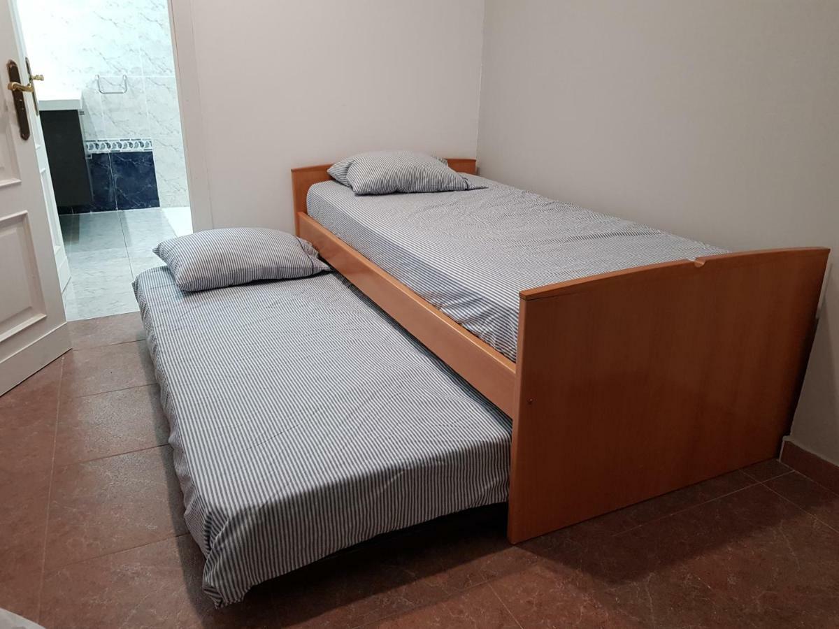 Malvarrosa Calle Pavia Валенсия Екстериор снимка